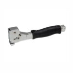 „KMR HT-G – mechaninė kabiakalė 8–14 mm, skirta tvirtinti kabes į medieną ar kitus paviršius, su patogia rankena ir patikimu mechanizmu.“