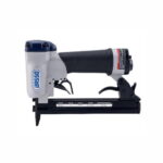 „BASSO S80/16-D1 – 0° pneumatinė kabiakalė, skirta 12,7 mm kabėms nuo 6 iki 16 mm kalimui, su patogia rankena ir patikimu mechanizmu profesionaliam naudojimui.“